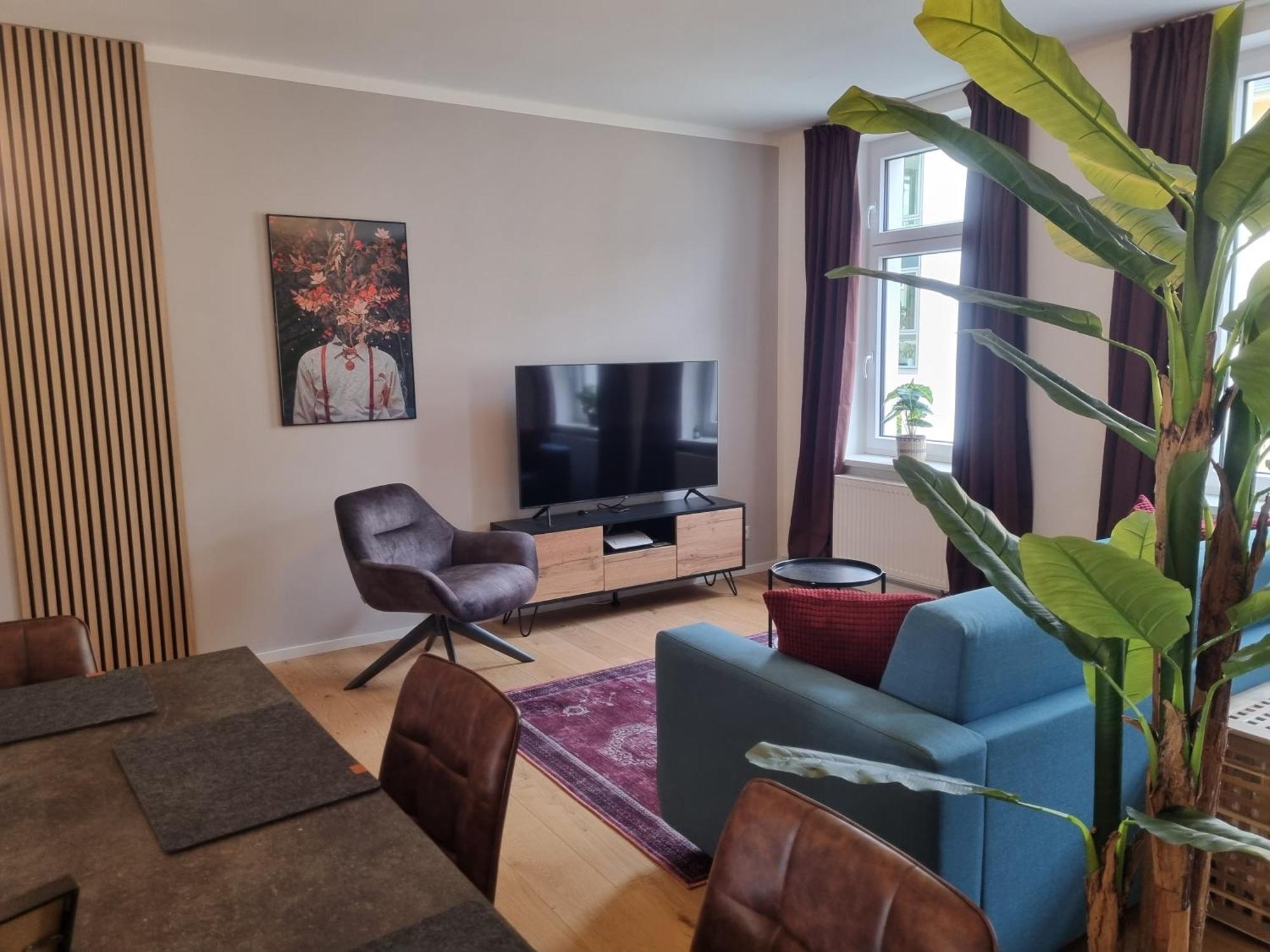 Maremar - Style-Loft Am Ferberturm - 2 Schlafzimmer - Luxus Boxspringbett - Arbeitsplaetze - Highspeed Wlan Gera Kültér fotó
